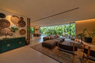 Villa Fiji by Villa Finder Villa in North Kuta