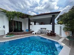 Fairy Retreat Private Pool 13Px Vacation rental in Ipoh