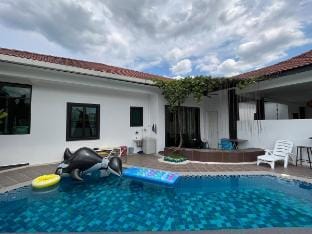 Fairy Retreat Private Pool 13Px Vacation rental in Ipoh