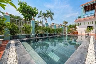 Signature Blue Ocean Villa  Villa in Hoi An
