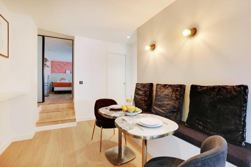 Serene apartment for 6p near the Marais Apartment in Paris