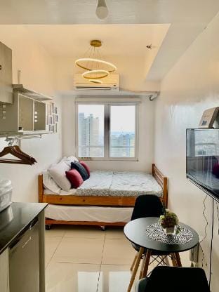 JC Condo|Budget Condo|Sportsview|near DLSU|Green Apartment in Manila City
