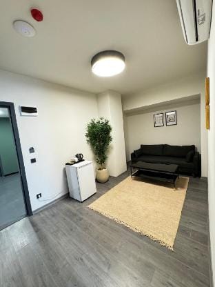A02  Next to Vadi Istanbul 1 Bedroom 1 Living Room Vacation rental in Istanbul