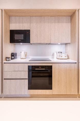 Penthouse: Peaceful 2 Bed Fulham Kensington Vacation rental in City of Westminster