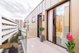 Penthouse in Fulham/West Kensington 3 Bedrooms Vacation rental in City of Westminster