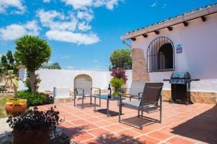 Los Lobitos in Cumbre del Sol Villa in Marina Alta