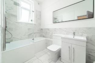 Luxury Two Bed Apartment in the Heart of Hoylake Apartment in Wirral