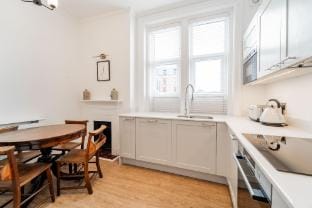 Luxury Two Bed Apartment in the Heart of Hoylake Apartment in Wirral