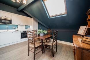 One Bed Luxury Hoylake Penthouse Apartment in Hoylake