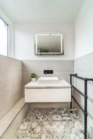 Luxury Two Bed Penthouse located in Hoylake Apartment in Hoylake
