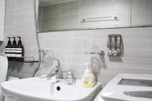 N4_7mins from Hapjeong St. exit7 by walk(520m), 1F Vacation rental in Seoul