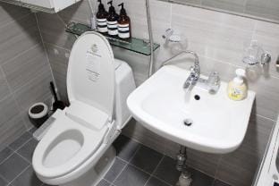 N4_7mins from Hapjeong St. exit7 by walk(520m), 1F Vacation rental in Seoul