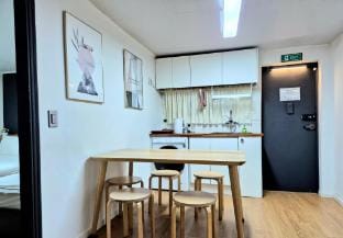 N1_7mins from Hapjeong St. exit7 by walk(520m), 1F Vacation rental in Seoul