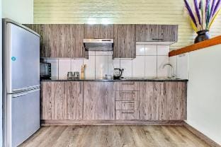 Advas' double delight with inverter! Vacation rental in Sandton