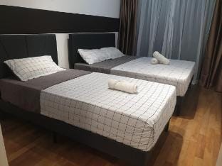 10 Pax stay in Kl Area Vacation rental in Federal Territory of Kuala Lumpur