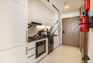 Canal View Studio | Private Jacuzzi | BMS Vacation rental in Dubai