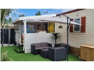 Charming mobil-home at 200 m from beach Vacation rental in Hyères