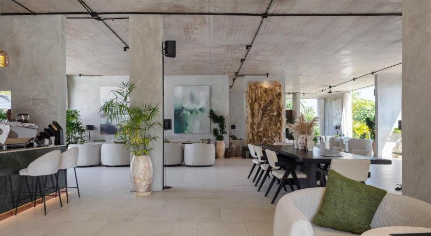 Hidden City Ubud – Unique Jungle Retreat Hotel in Sukawati