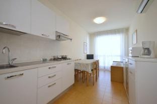 A Cozy Haven for Rest and Recharging Apartment in Bibione