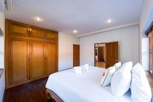 Lovely 3BR Villa in good Location! (CV3MA) Villa in Nong Kae