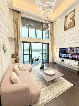 Twin SeaviewDuplex unit at R&FSeine Region byAnju Vacation rental in Johor Bahru