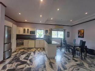 BIG VILLA at CET Resort with Pool/Padel/Tennis Villa in Chon Buri Changwat
