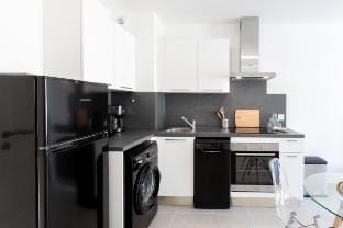 2 Rooms Coeur Riquier | 3 min SNCF station Vacation rental in Nice