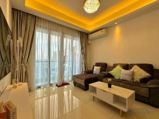 R&F Seine Region•Cosy2Bedroom/4Pax/Balcony/NearCIQ Vacation rental in Johor Bahru