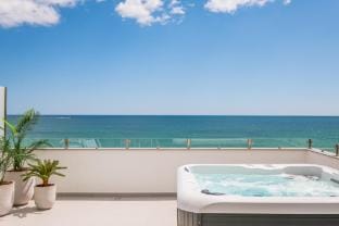 Sob O Mar II Apartment in Praia de Armação de Pêra