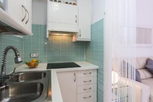 Apartment in the center with terrace. LE BLANC Vacation rental in Sitges