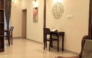 Lavelle Luxe by LEAF | AC 3BHK in CBD Bangalore Apartment in Bengaluru