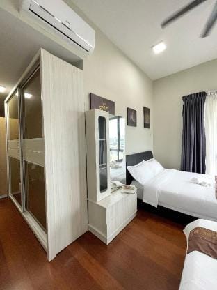 IMAGO The Loft 3BR City View Balcony 9Pax Apartment in Kota Kinabalu