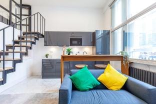 Two bedroom flat next to Paddington St Apartment in City of Westminster