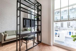Studio near Victoria Station Apartment in City of Westminster