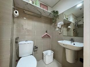 Shore Residences Pink Room 1641 by  Prime Stay MOA Vacation rental in Pasay