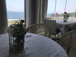 Villa with diving beachfront with gardens Villa in İzmir Province