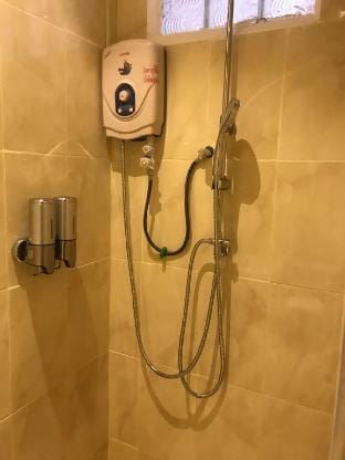 Small room with private bathroom near night market Vacation rental in Vientiane