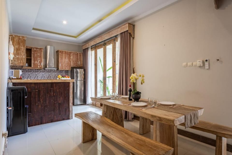Villa Pratama Canggu Hotel in North Kuta