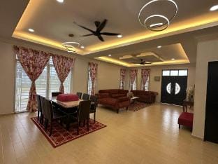 Rumah Singgah (prefers Muslim tenants) Vacation rental in Malaysia