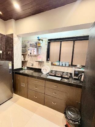 Studio-105-Bhamala House-Bandra-Near Boojee cafe Apartment in Mumbai