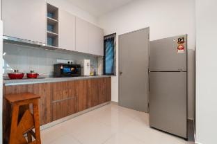 Sunset Skyline 3BR @ M Vertica | MRT+Wi-Fi+Netflix Vacation rental in Federal Territory of Kuala Lumpur