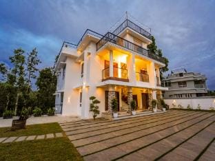 Oasis  Vythiri Pool Aparments Apartment in Kerala
