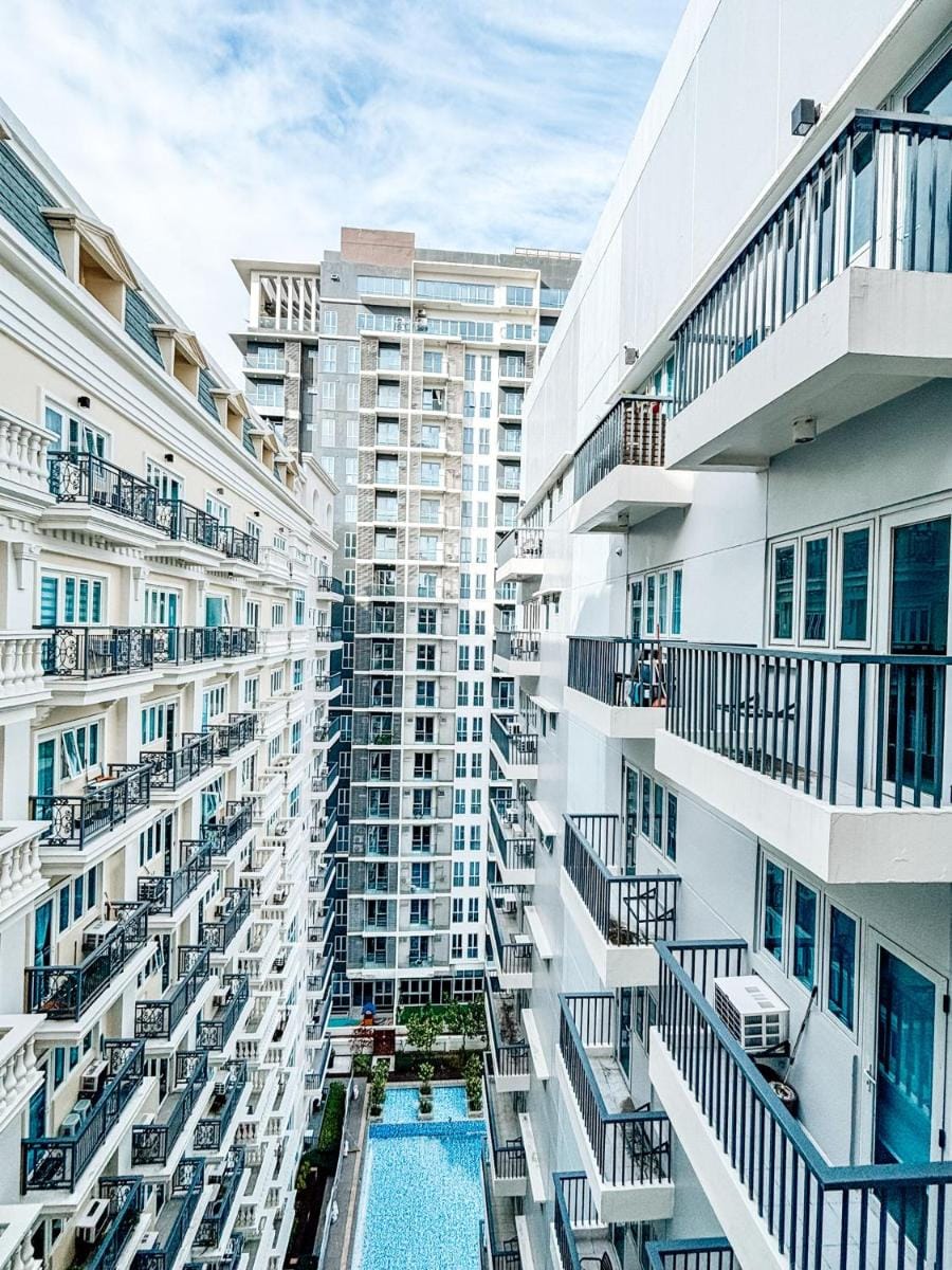 Spacious Comfort Charm Apartment in Iloilo City