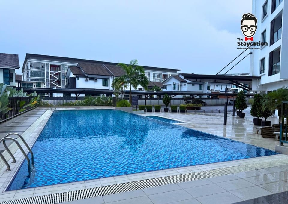 Staycation Homestay 70 Gem Suites Apartment in Kuching