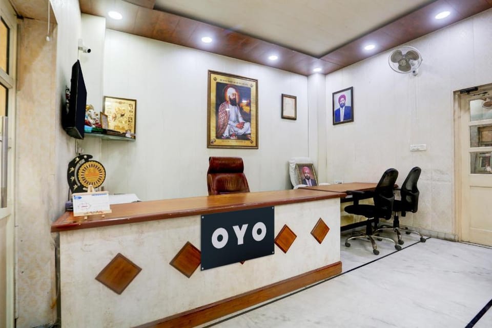 Hotel O by OYO VP GRAND Hotel in Delhi
