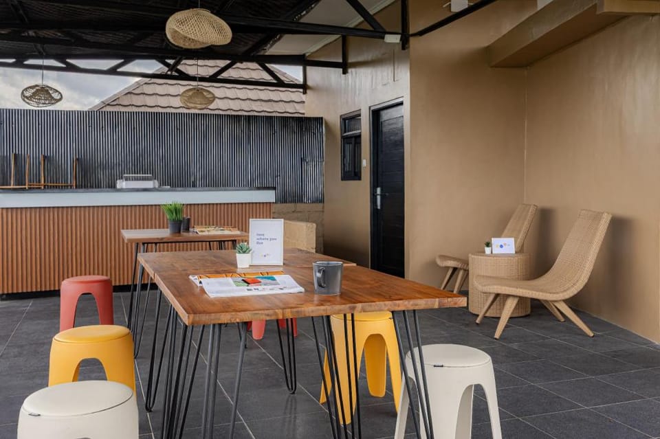 Cove Padonan Inn Bed and Breakfast in North Kuta