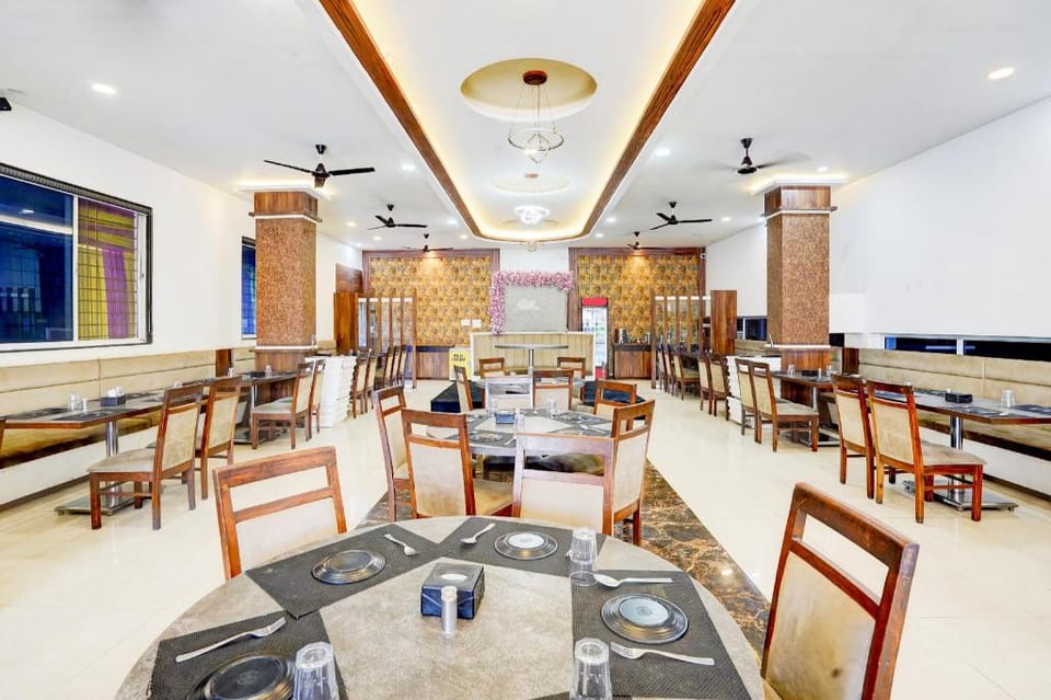 Hotel O by OYO MIDAS Regency Hotel in Maharashtra