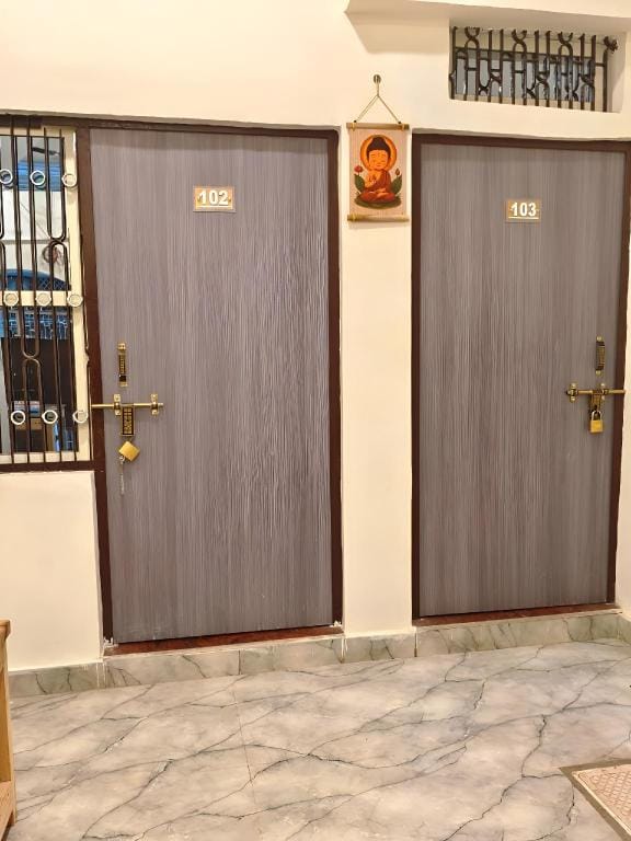 Rainbow Inn Bed and Breakfast in Varanasi