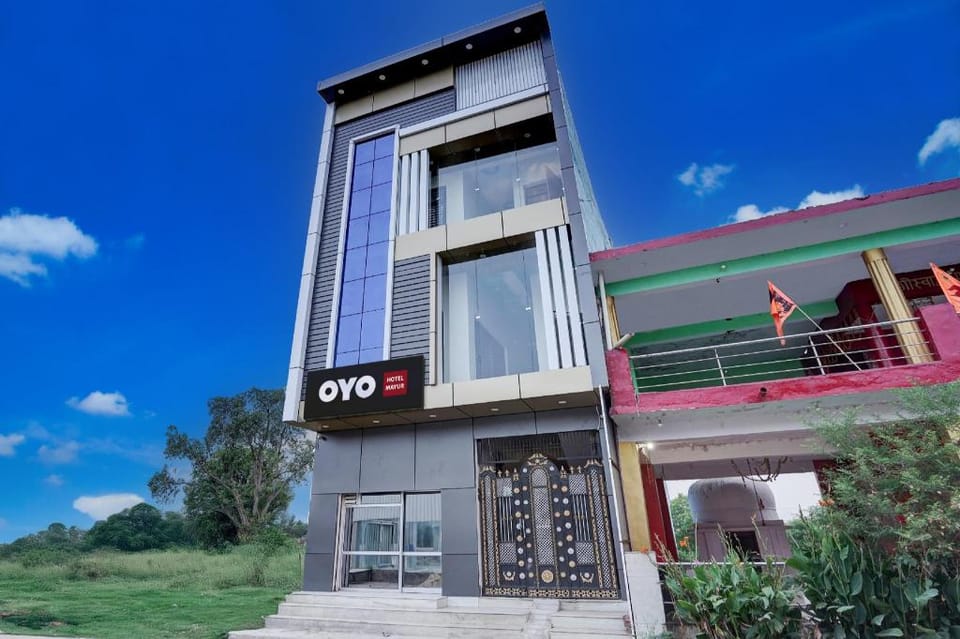 HOTEL O MAYUR Hotel in Uttar Pradesh