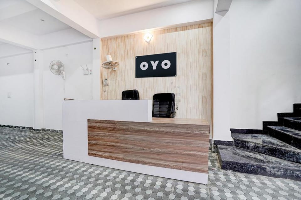 Hotel O The BnB Inn Hotel in Lucknow